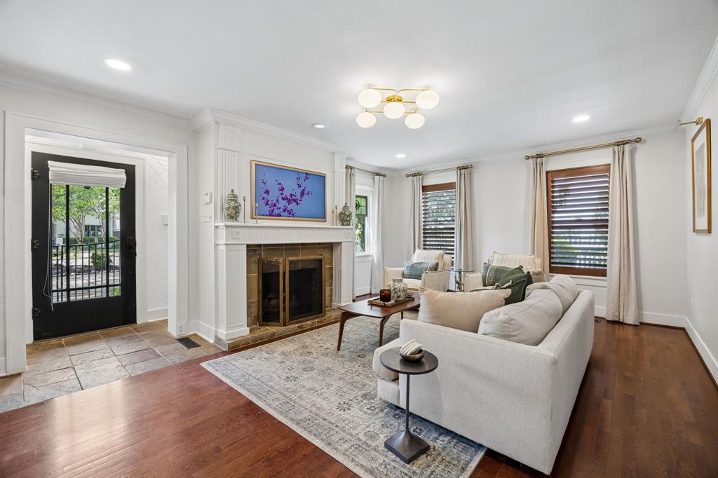 Chamberlain Arlington Heights 1st - Residential
