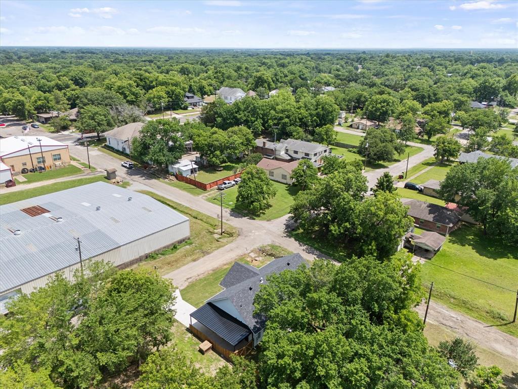 Orig Town Of Wolfe City - Residential