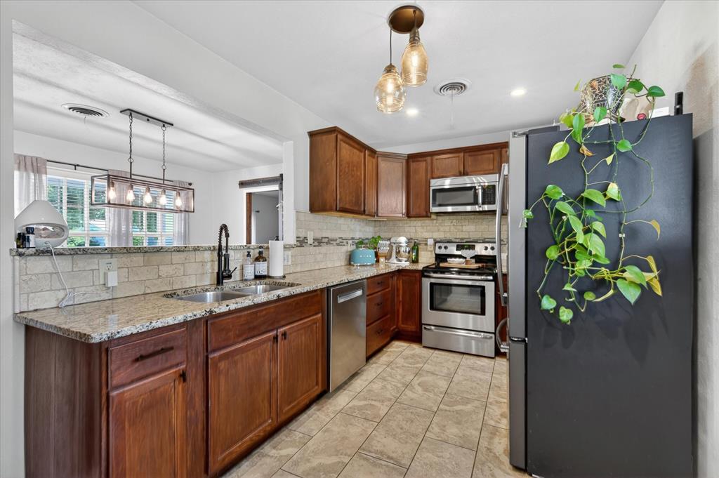 Crestmoor Park - Residential