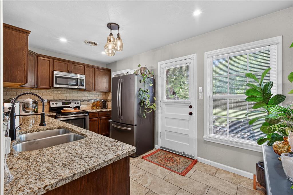 Crestmoor Park - Residential