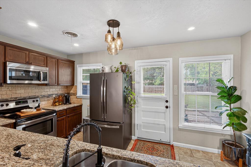 Crestmoor Park - Residential