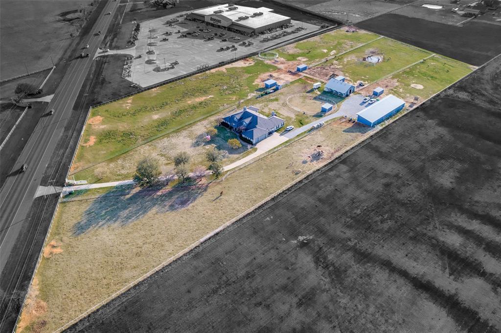 H White - Farm