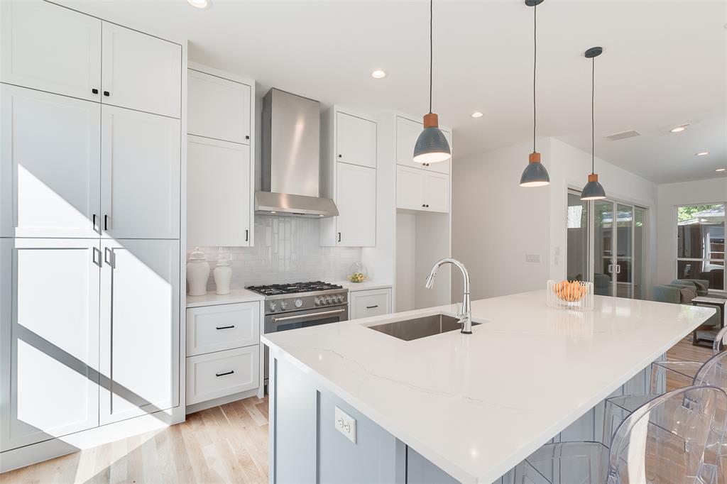 Lakewood Heights - Residential Lease
