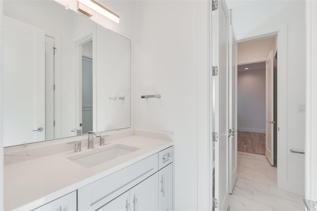 Lakewood Heights - Residential Lease