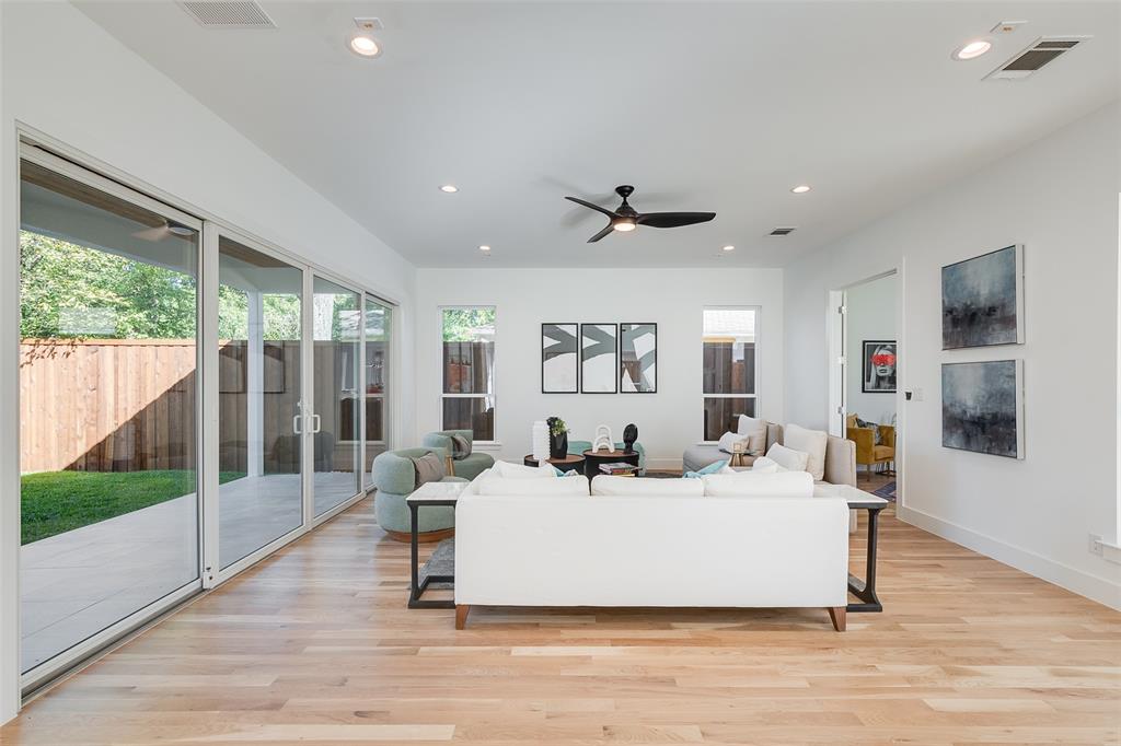 Lakewood Heights - Residential Lease