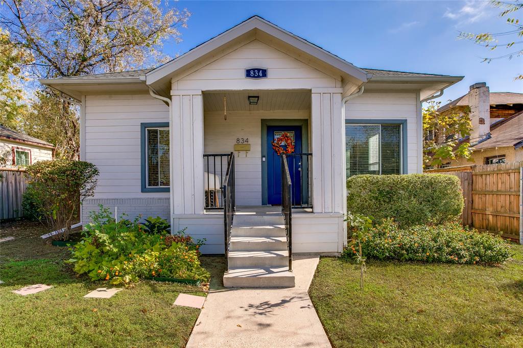 Welcome to 834 S Polk, a bright, stylish bungalow with modern updates and a warm, approachable vibe. Step inside to
an open, airy layout featuring sleek wood-look floors, neutral tones, and abundant natural light. The living area flows
seamlessly into the updated kitchen, where crisp white cabinetry, granite counters, stainless appliances, subway tile,
and a statement backsplash create a clean, contemporary hub for everyday life and entertaining. The primary bedroom
is spacious and calming, with room to unwind and recharge, while secondary spaces offer flexibility for guests, a home
office, or hobbies. A bonus flex area adds even more versatility, perfect for a playroom, gym, or creative studio.
Thoughtful touches like sliding barn-style doors and modern fixtures elevate the home’s character without losing its
charm. Outside, enjoy a fully fenced backyard with a large deck for grilling and relaxing, plus an oversized concrete pad
ready for outdoor dining, games, or extra parking. All of this in a convenient Dallas location close to everyday
essentials, parks, and city access. Move-in ready, full of light, and designed for real life. This one is easy to love.