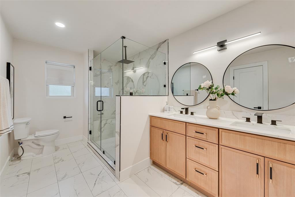 White Rock North 11 Instl - Residential
