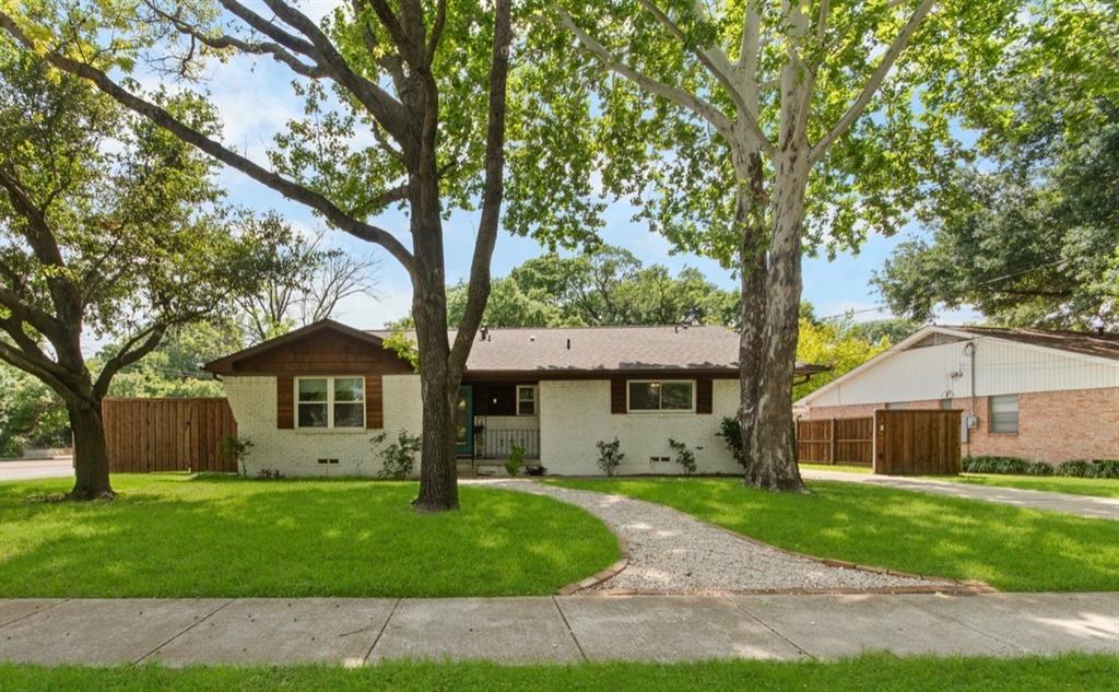 Casa Linda Forest - Residential