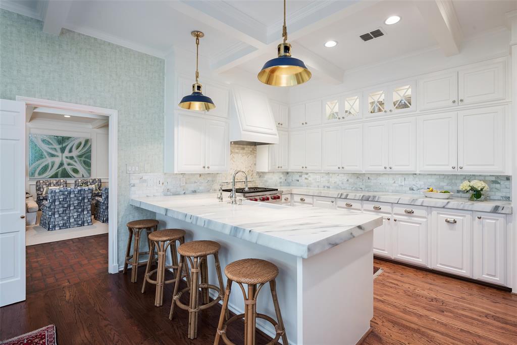 NORTHBROOK ESTATES - Residential