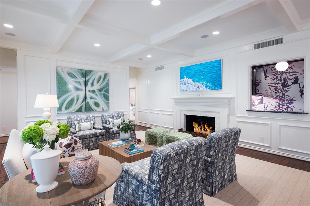NORTHBROOK ESTATES - Residential