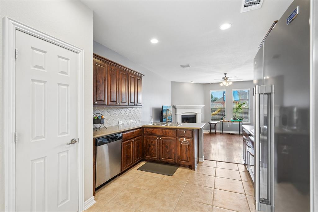 Villages Of Woodland Spgs W - Residential