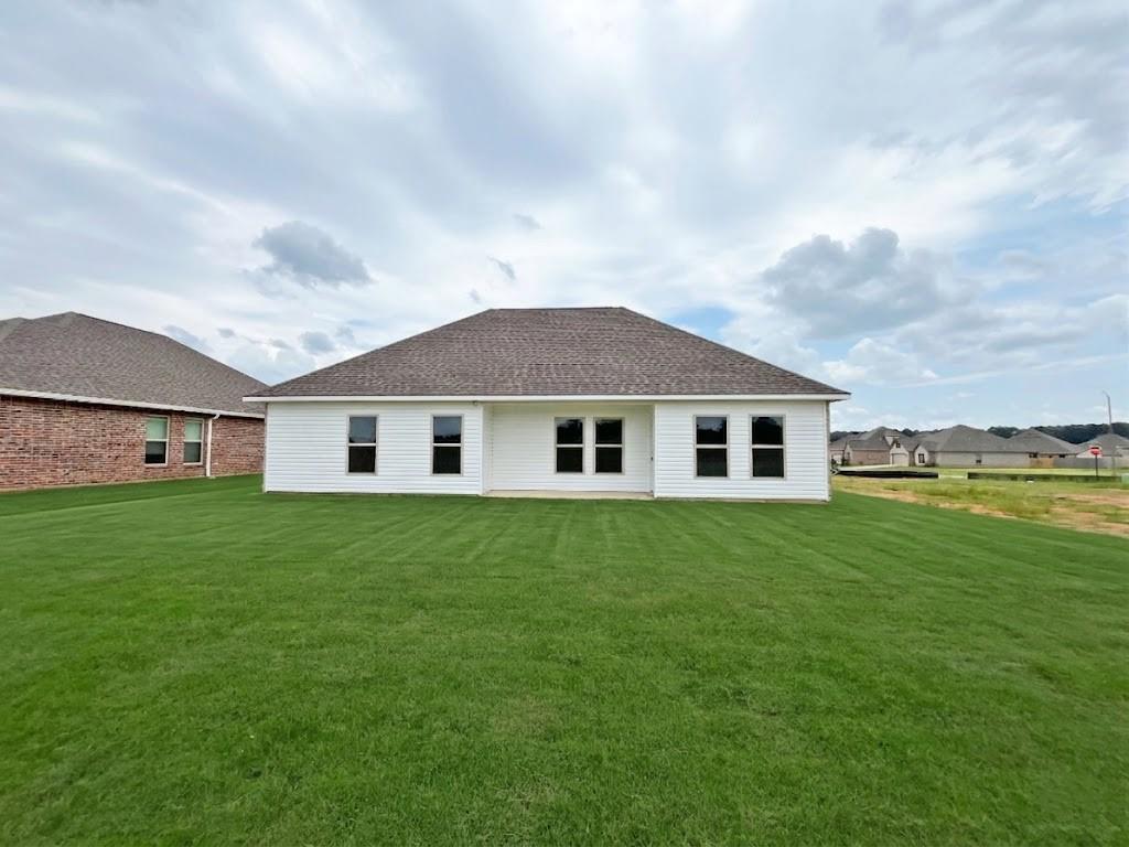 LEGACY POINTE - Residential