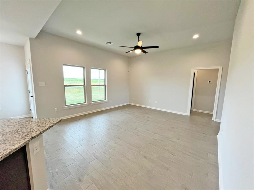 LEGACY POINTE - Residential