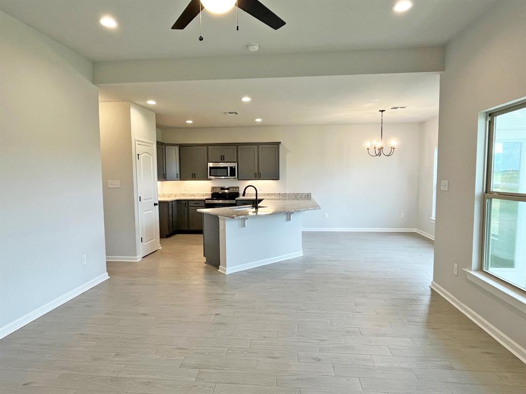 LEGACY POINTE - Residential