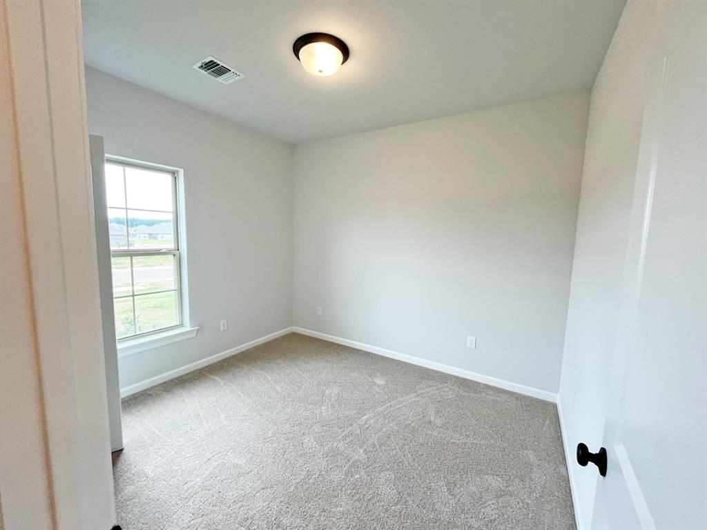 LEGACY POINTE - Residential