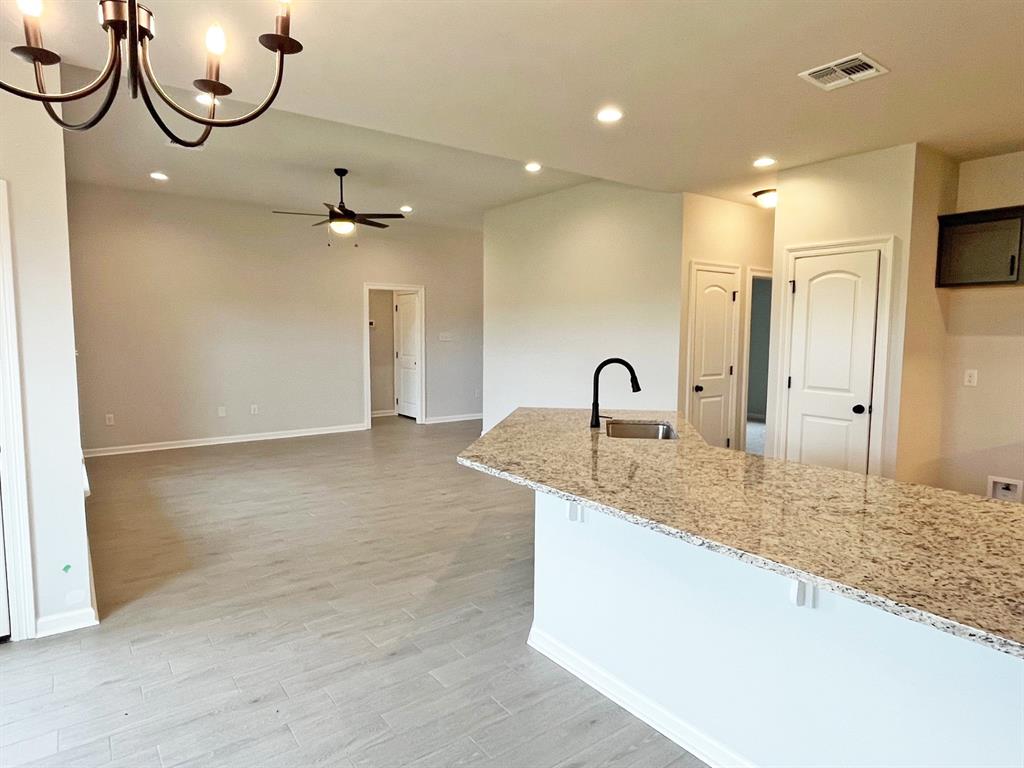 LEGACY POINTE - Residential