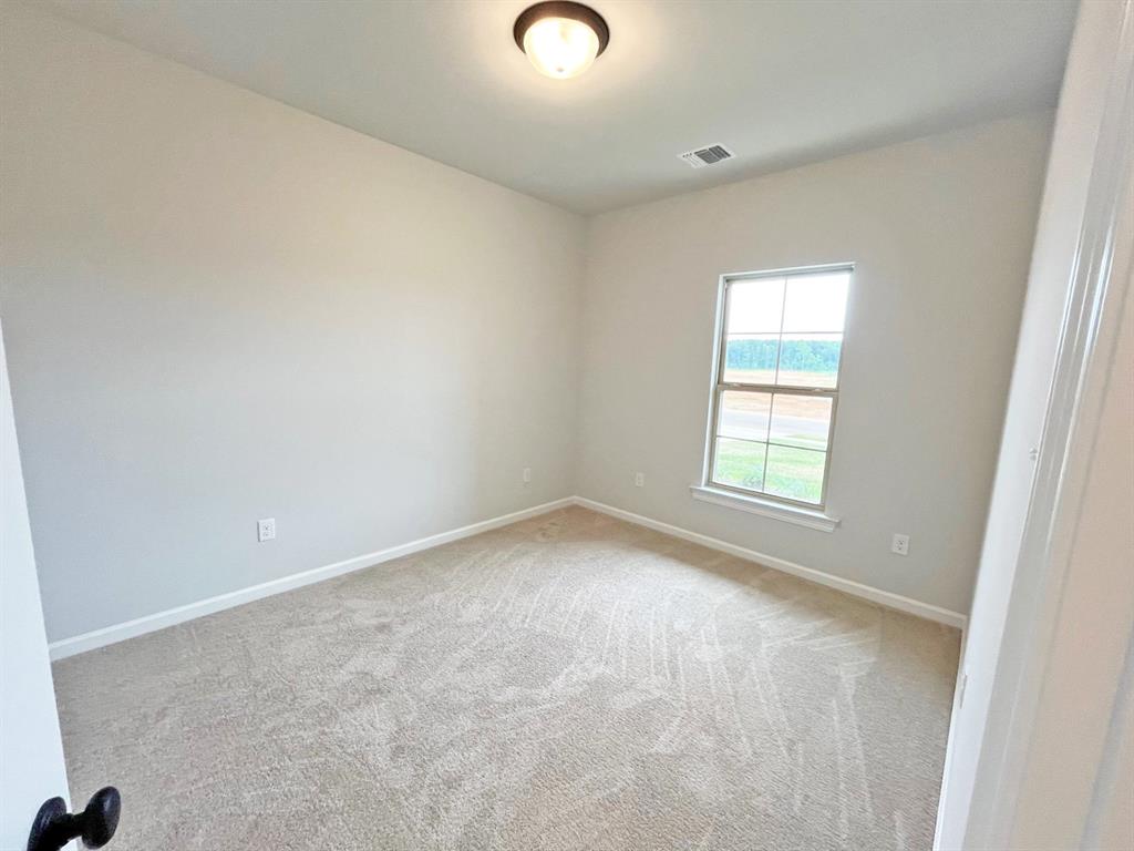 LEGACY POINTE - Residential