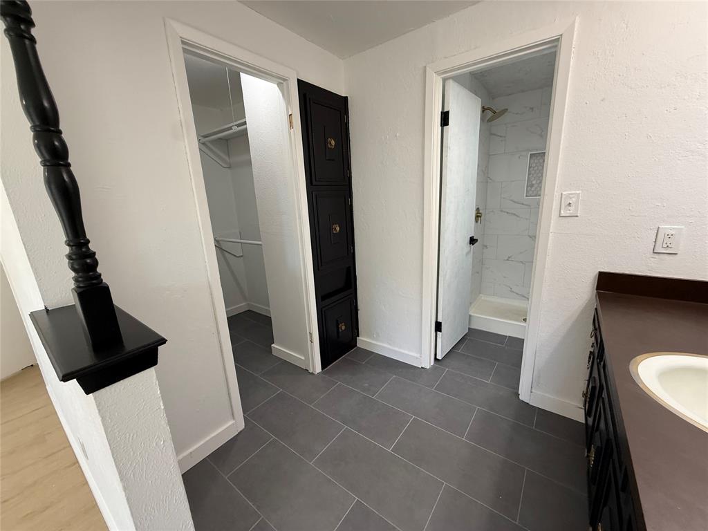 Edgecliff Village II Addition - Residential