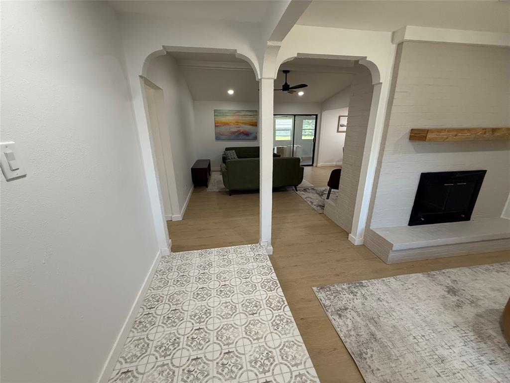 Edgecliff Village II Addition - Residential