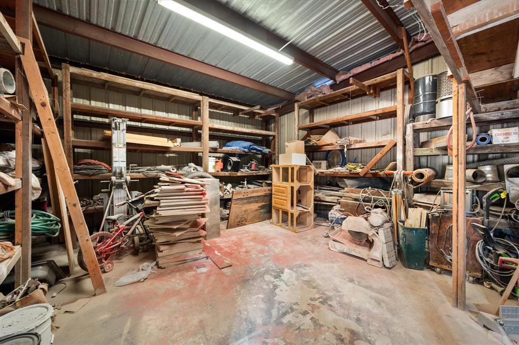 Corsicana - Commercial Sale