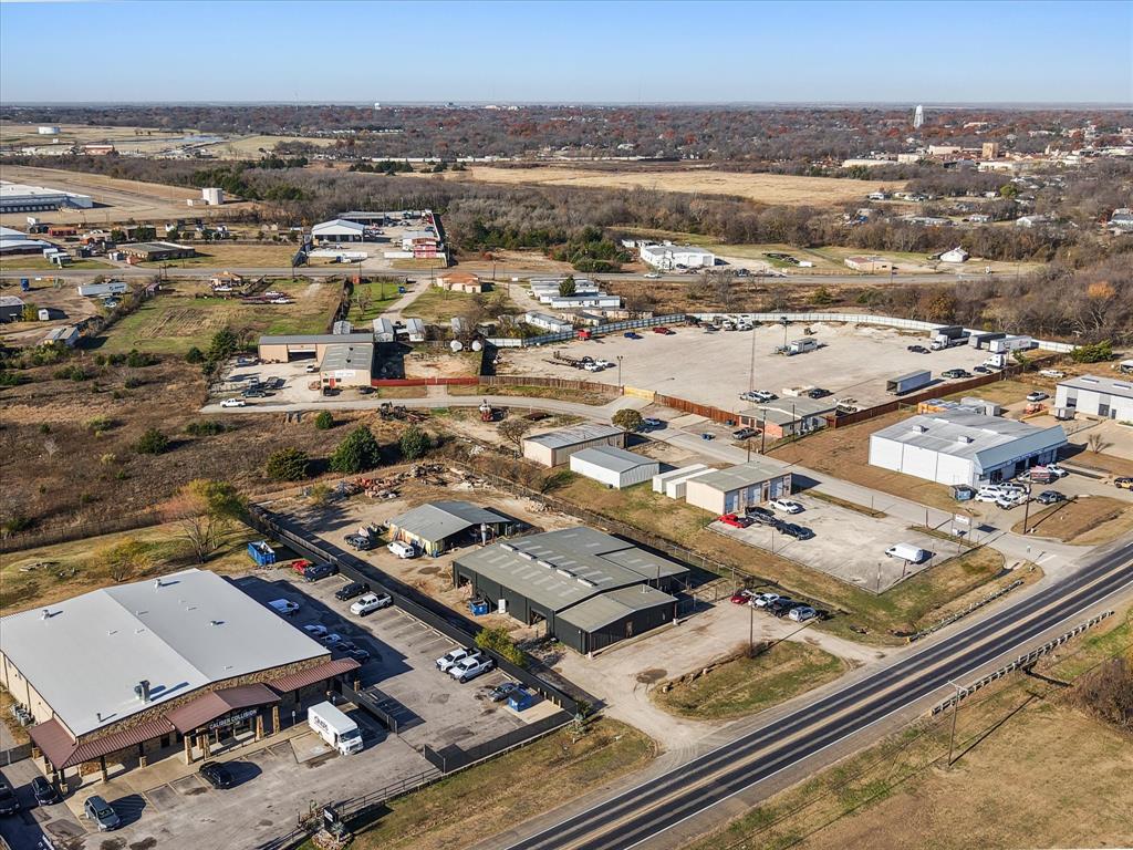Corsicana - Commercial Sale