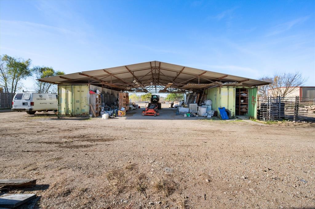 Corsicana - Commercial Sale