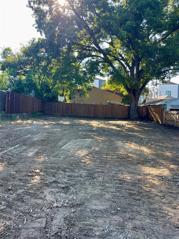 Clifton Place 02 - Land
