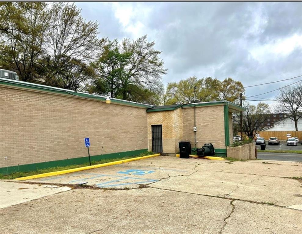 Crowder Sub - Commercial Sale