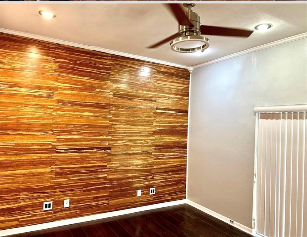 Crowder Sub - Commercial Sale