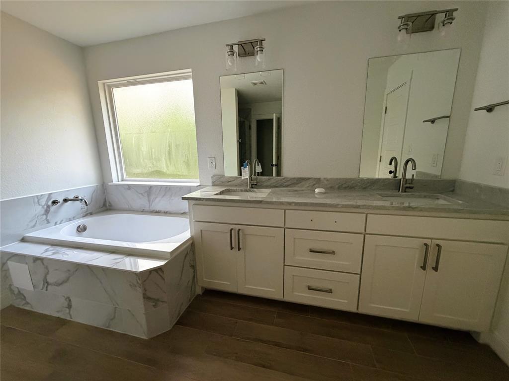 Canyon Creek III - Residential
