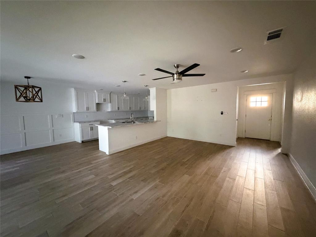 Canyon Creek III - Residential