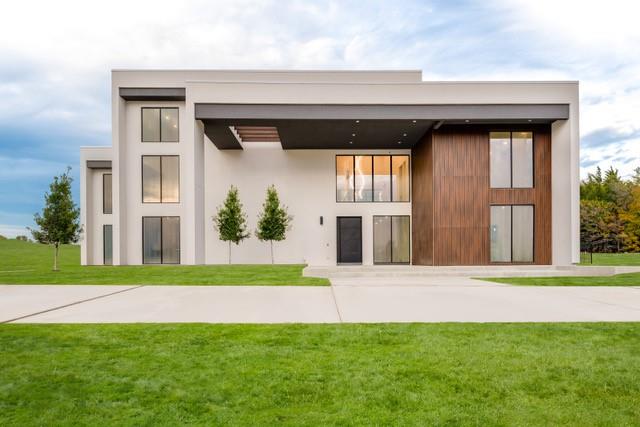 COMING FALL 2024! Welcome to Villa Laman, a stunning Buisier Development project that embodies the perfect blend of elegance and modern luxury living. This contemporary marvel, situated in the prestigious Ridge Lakes of Heath Phase II neighborhood, features a custom design with a motor court driveway offering plenty of space for relaxation and entertainment. The programmable smart home with required shades, and speakers included is fully equipped with a custom Miele kitchen, a remarkable master suite with a spa-like bathroom, four guest bedrooms, spacious lounge areas, a home gym, and a library. The backyard paradise boasts a 1,300 sq. ft. covered patio complete with an outdoor kitchen, a breathtaking pool and spa, and a modern landscape design. Whether hosting guests or spending quality time with family, you’ll find endless hours of enjoyment and entertainment. Welcome home!