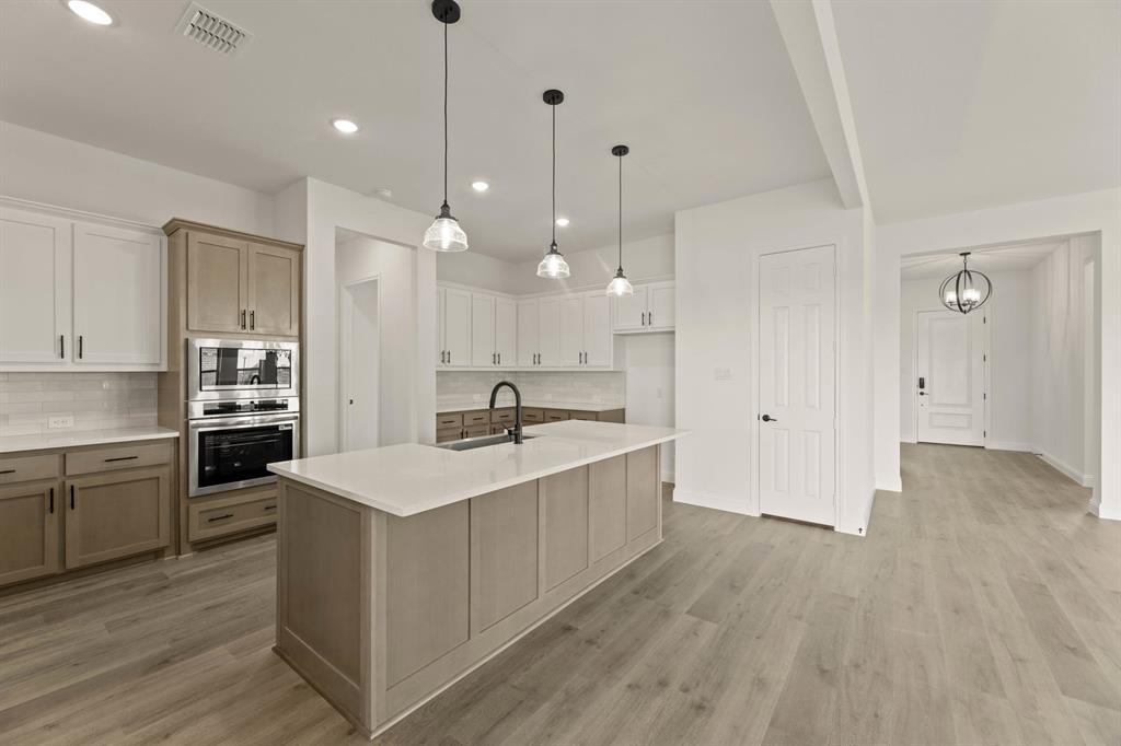 Settler's Glen - Residential