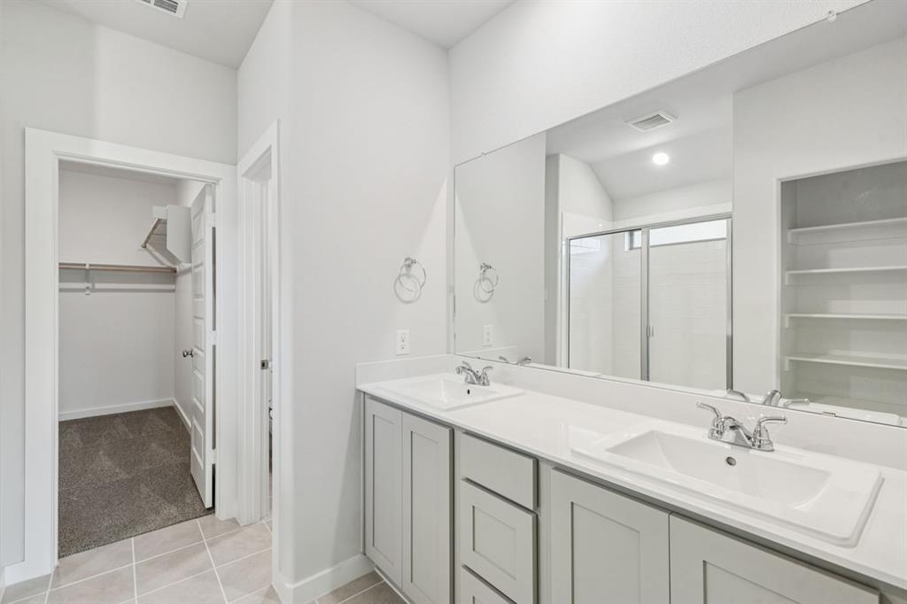Lakehaven - Residential