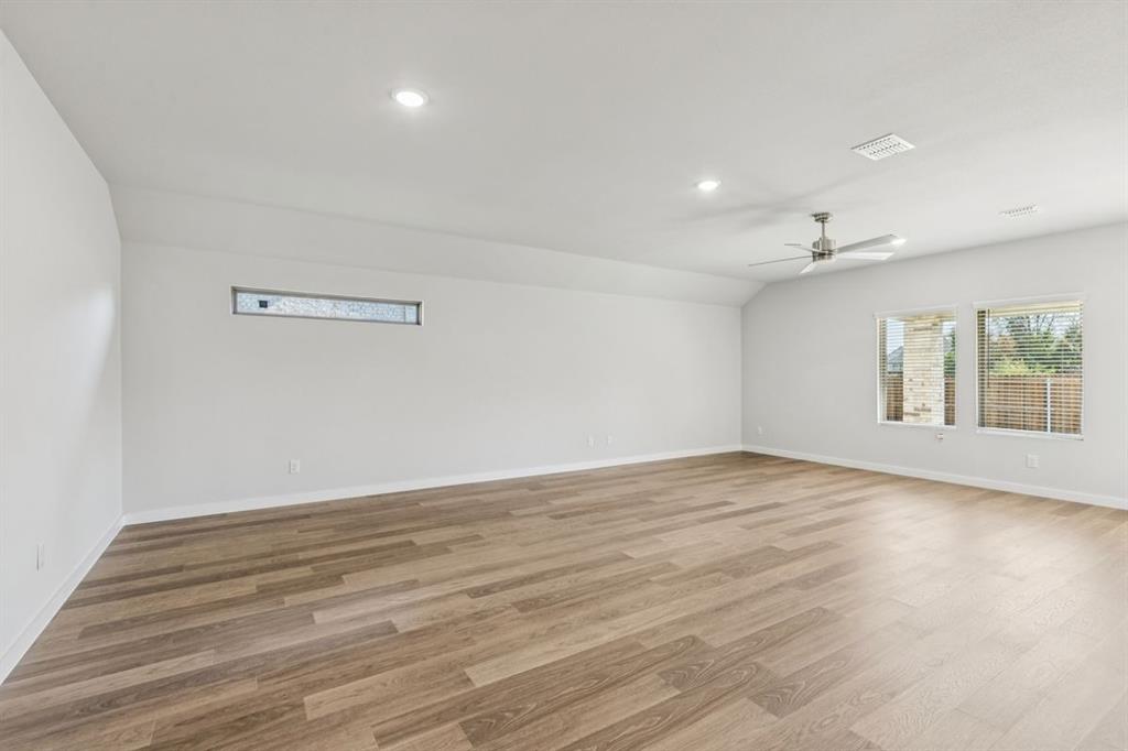 Lakehaven - Residential