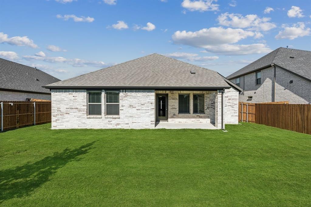 Lakehaven - Residential