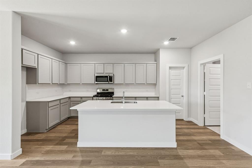 Lakehaven - Residential