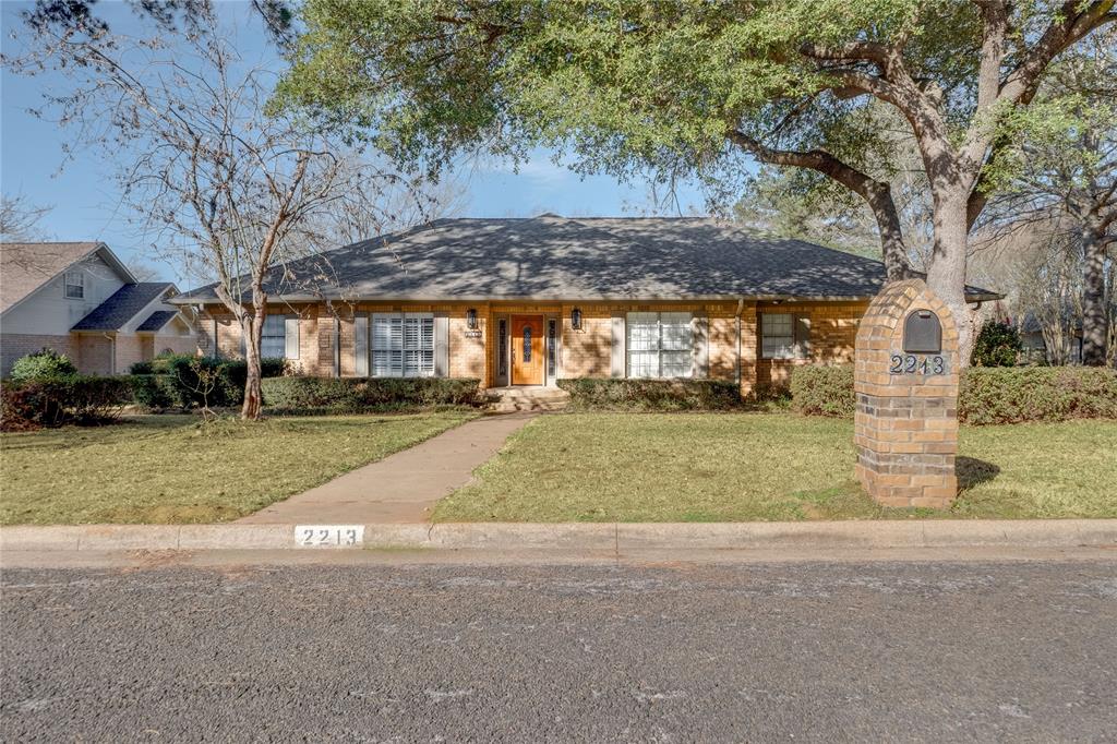 Welcome to 2213 Melissa Dr in Palestine, TX! This impressive 3,810 sq ft home sits on a spacious .49-acre lot and offers 4 bedrooms, 3 bathrooms, and a flexible, functional layout. Inside, you’ll find original hardwood floors, tile in the kitchen and baths, and granite countertops throughout for an updated feel. The large living room provides plenty of space to gather, while a formal dining room and additional breakfast area offer great options for everyday living and entertaining. A dedicated office adds convenience for work or hobbies. The primary suite features two walk-in closets, a soaking tub, and a large, tiled shower. One secondary bath includes a fully updated tile shower, and another offers a tub with tile surround. The kitchen features two pantries with one being walk in, and all new custom cabinets. Outside, enjoy a new deck overlooking the swimming pool and expansive backyard. A 357 sq ft detached brick storage building matches the home and provides excellent extra space. This beautifully updated property delivers space, style, and versatility—schedule your showing today!