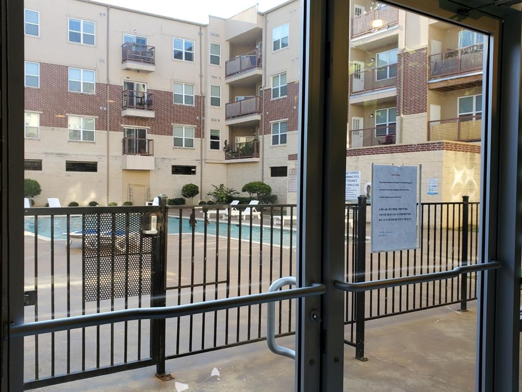 1100 Trinity Mills Condo - Residential