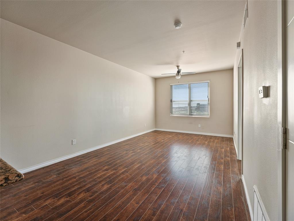 1100 Trinity Mills Condo - Residential