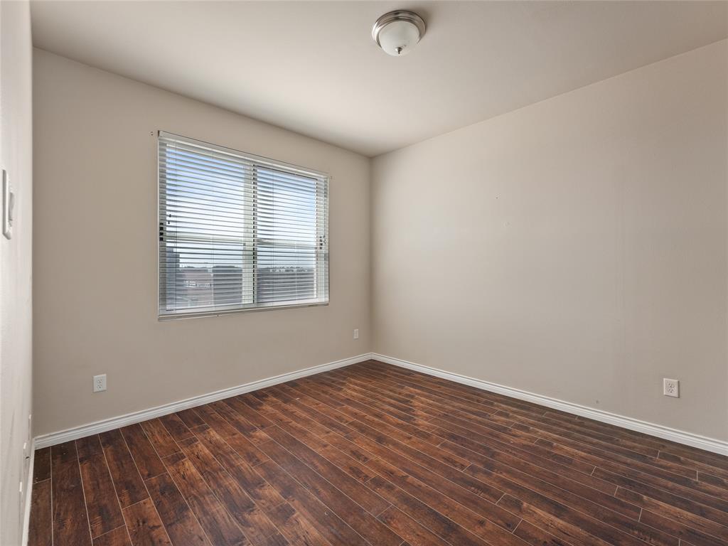 1100 Trinity Mills Condo - Residential