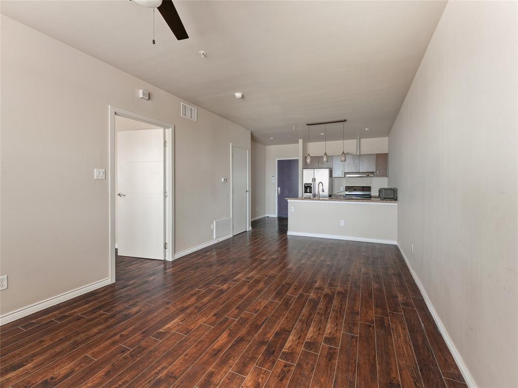 1100 Trinity Mills Condo - Residential