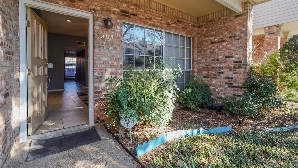 Richland Park Apt-Westchase Condo - Residential