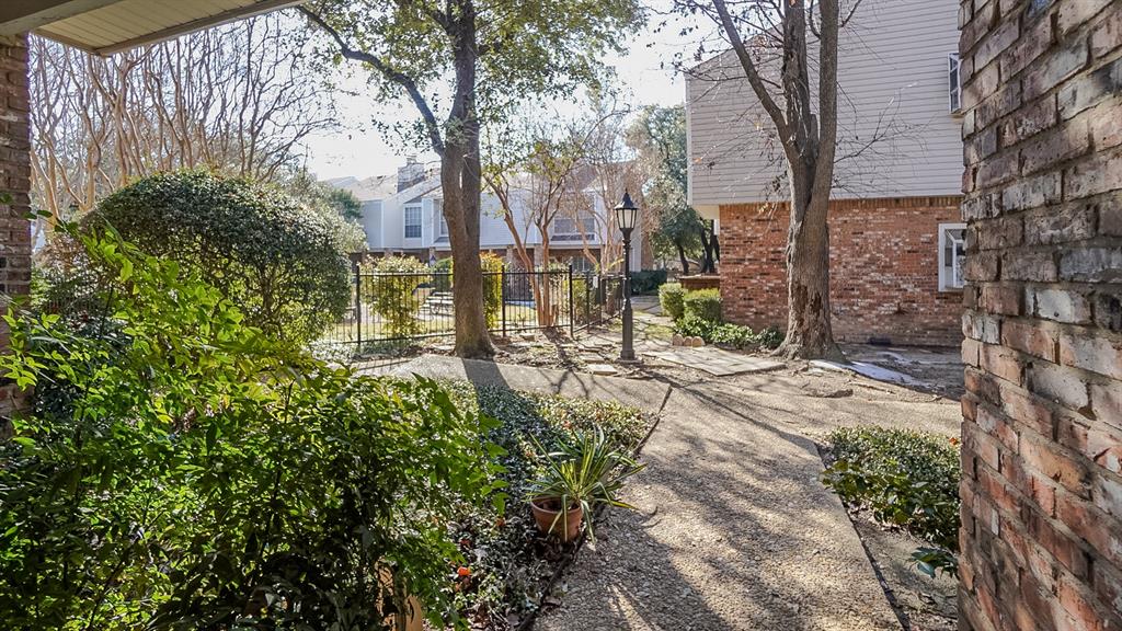 Richland Park Apt-Westchase Condo - Residential