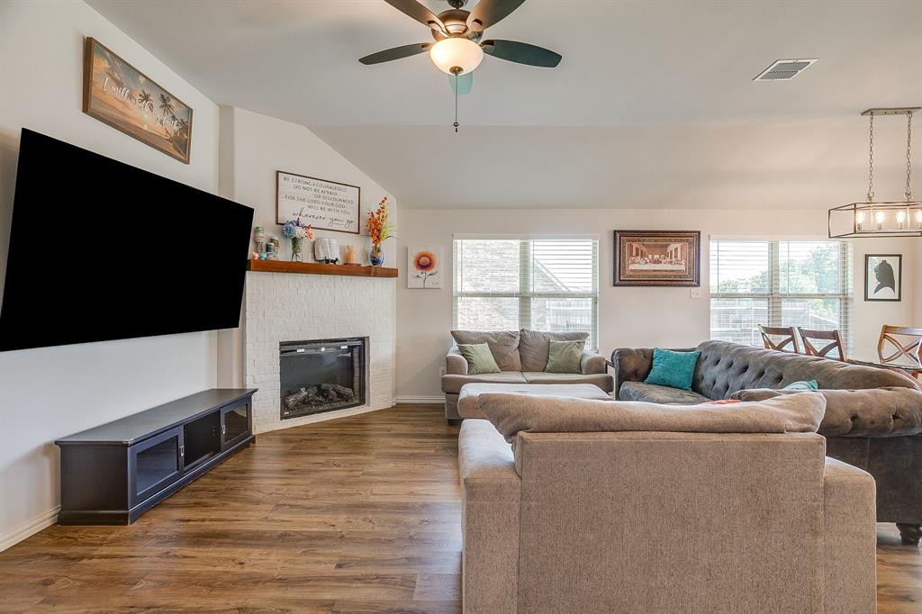 Mountain Vly Lake Ph 4 - Residential