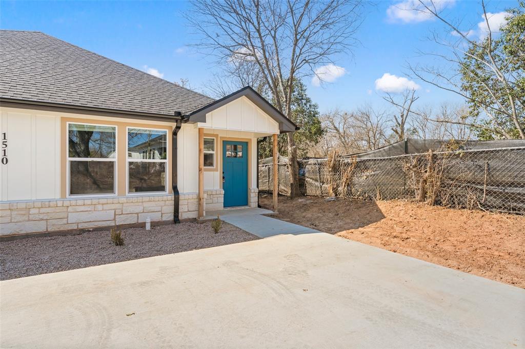 Burleson M F - Residential Income