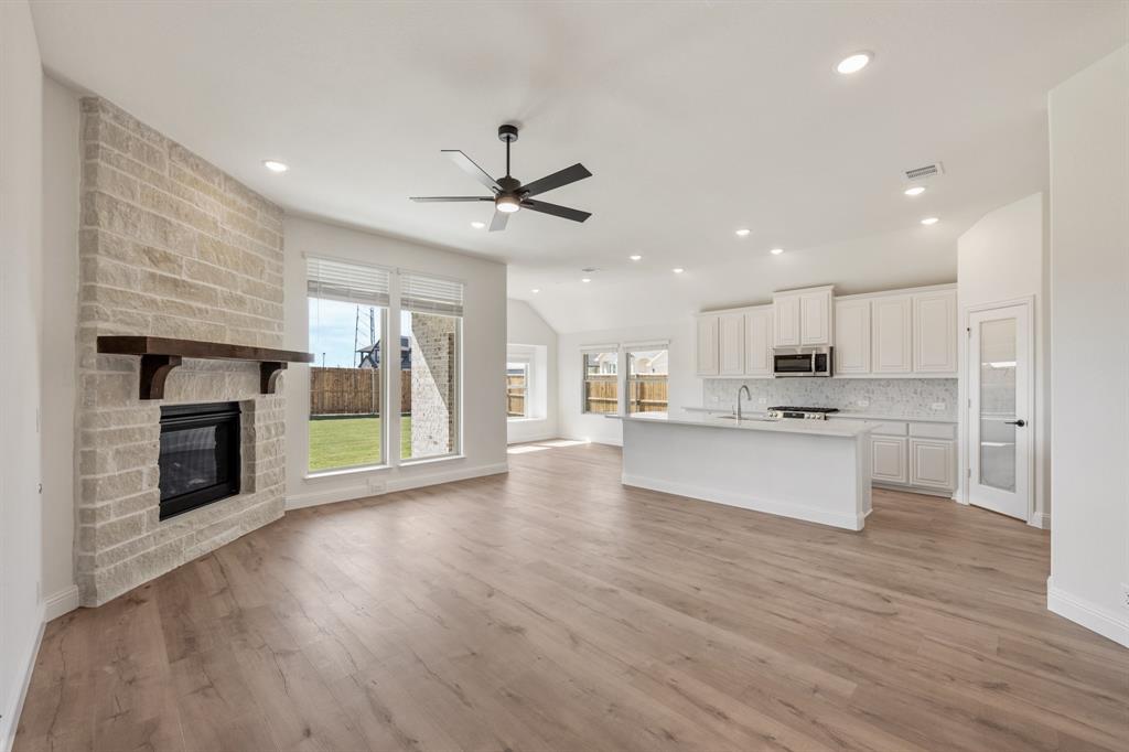 East Oak Creek 50-55 - Residential