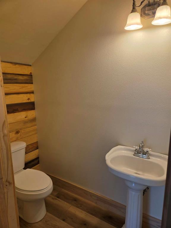 (S2350) HOLIDAY HILLS - Residential