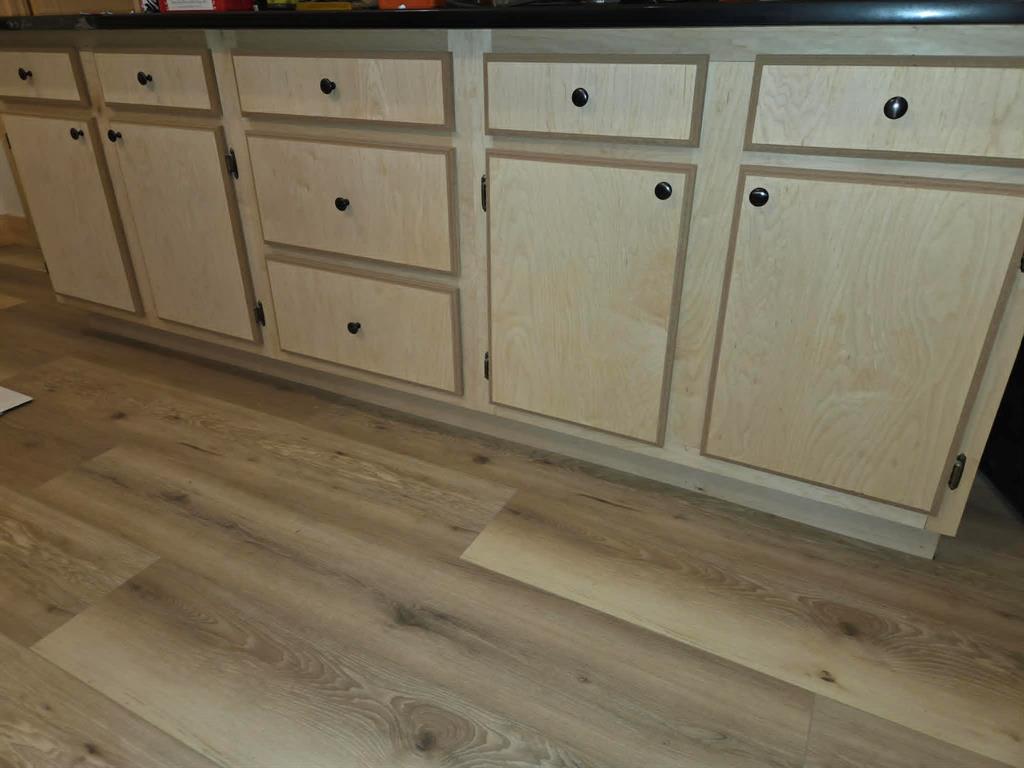 (S2350) HOLIDAY HILLS - Residential