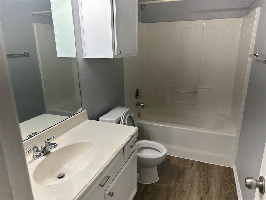 Villas Of Monte Carlo Ph One - Residential Lease